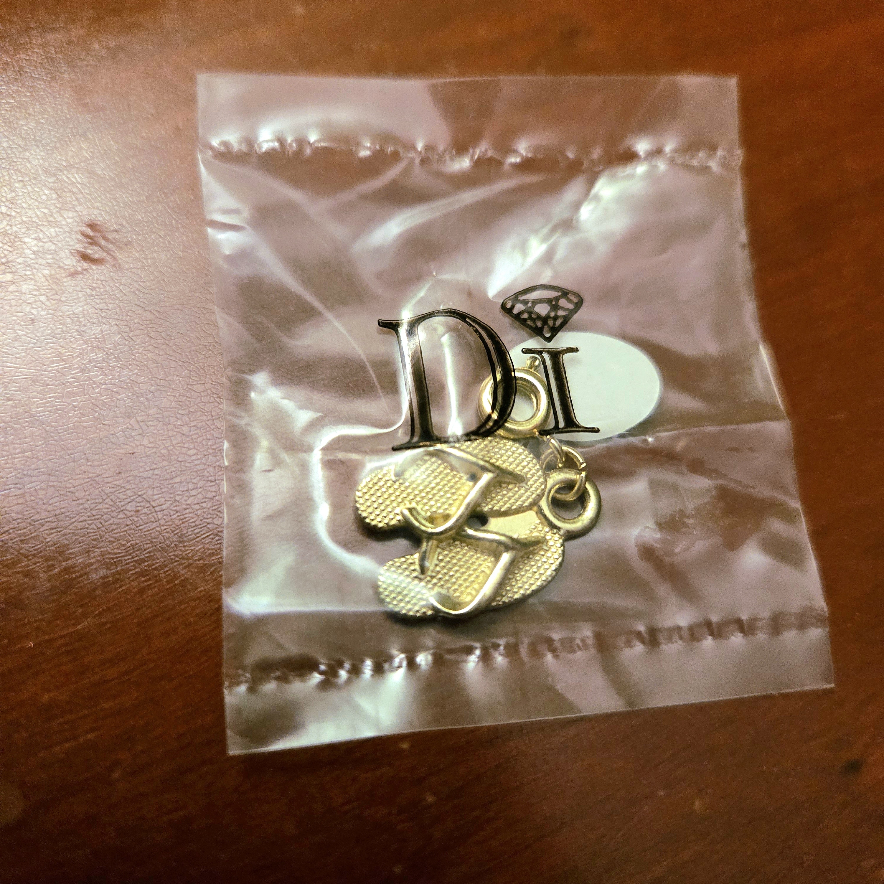 Gold-Tone Initial And Charm Bracelet Pendant - D I Motif 5$